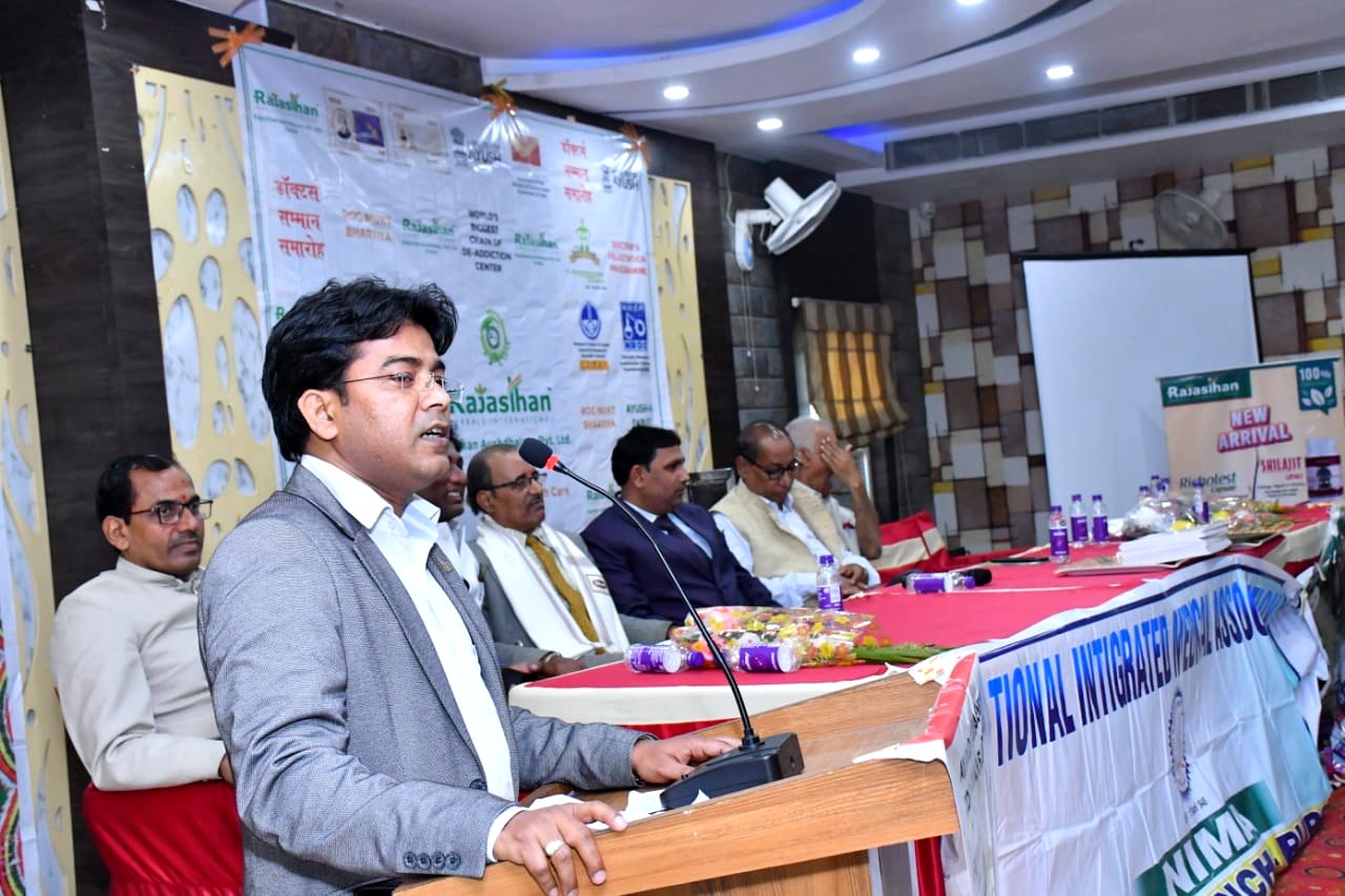 Dr. Firoz addressing medical seminars